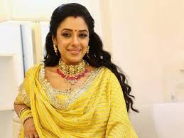 Rupali Ganguly Age, Husband, Net-Worth, & More 